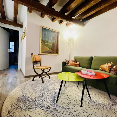 Apartment Casa Furlani Ai Dalmati - Your On The Canal Venice