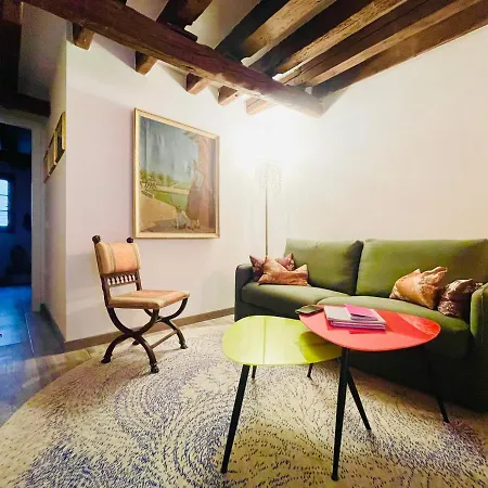 Casa Furlani Ai Dalmati - Your On The Canal Apartment