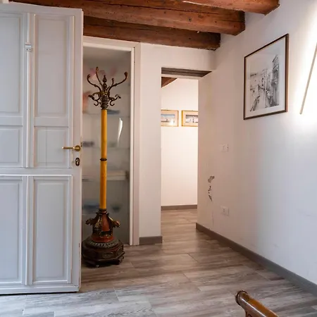 Casa Furlani Ai Dalmati - Your On The Canal Appartamento