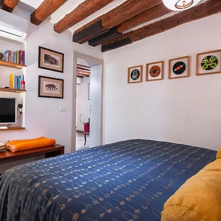 Casa Furlani Ai Dalmati - Your On The Canal Appartamento Venezia